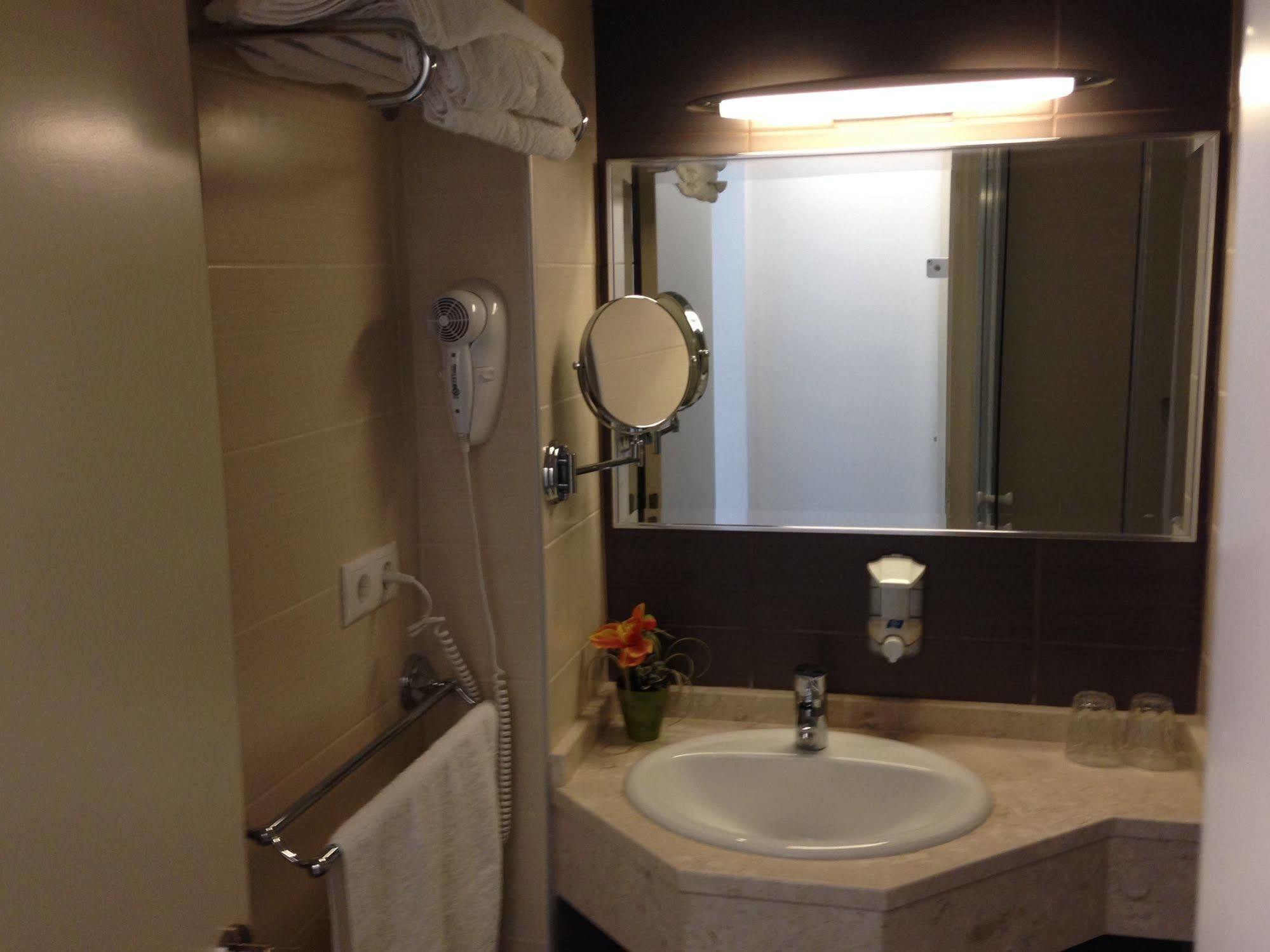 Hippocampus Boutique Hotel איקסיה מראה חיצוני תמונה